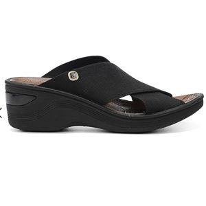 BZees Peep Toe Wedge Sandals